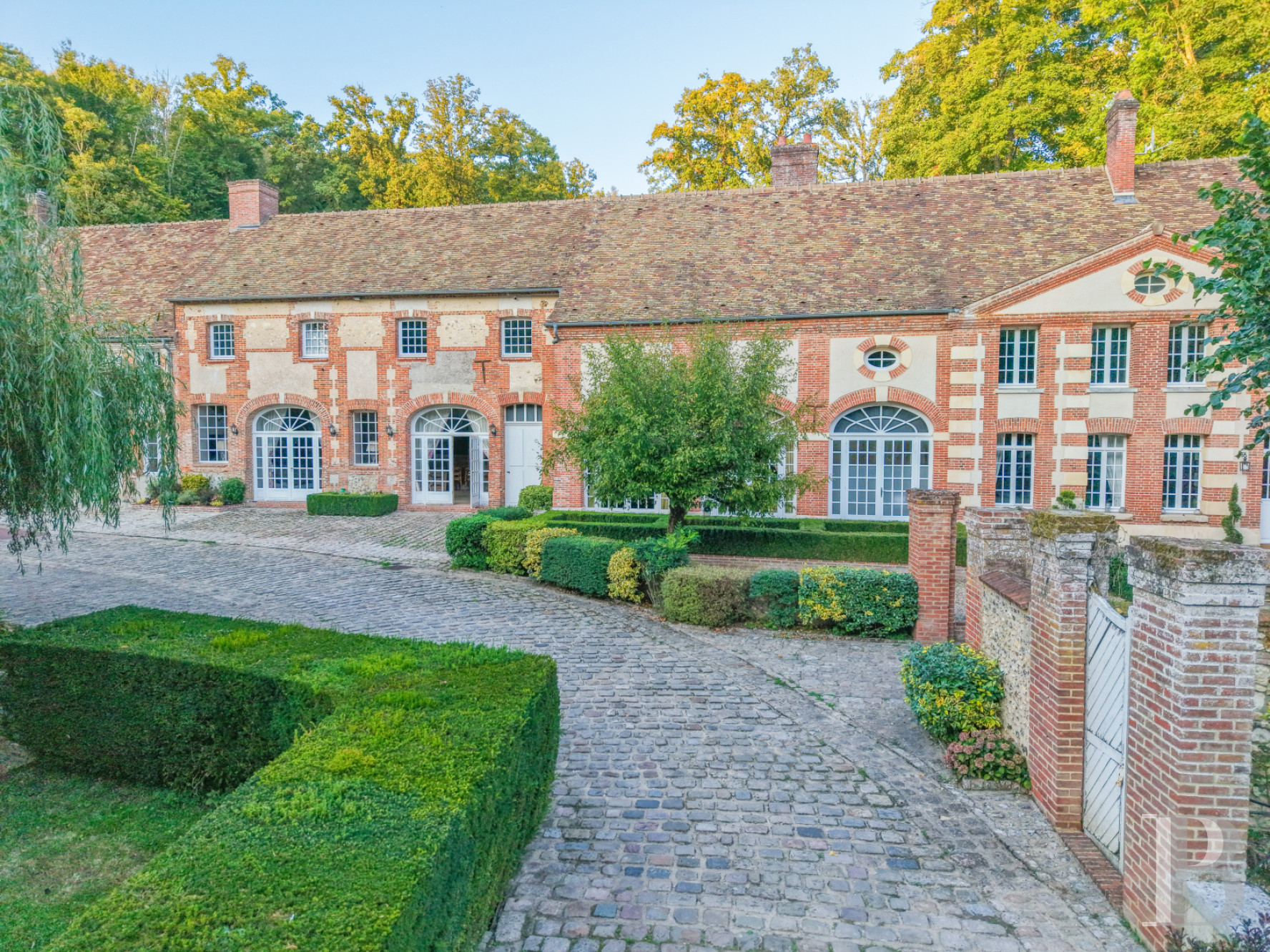 Dans l’Eure, à une heure trente de Paris, un château du 17e siècle et son parc de quarante hectares - photo  n°28
